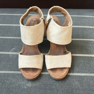 Toms Majorca Cutout